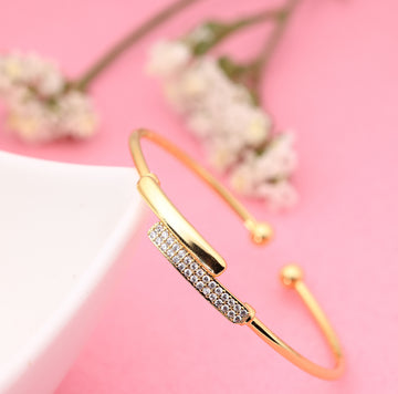 STONE STUDDED GOLD PLATED BRACELET