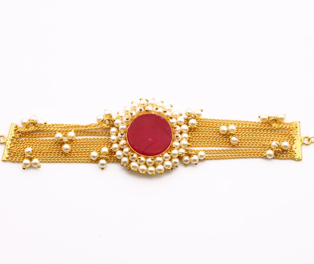 RED STONE PEARL CHAIN BRACELET GOLD PLATED