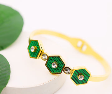 GREEN CLOVER STONE STUDDED GOLD PLATED BRACELET