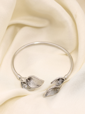 LEAF PATTERN SILVER PLATED BRACELET