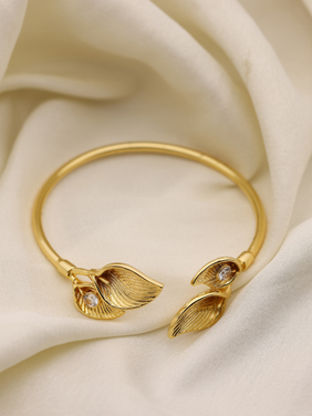 LEAF PATTERN GOLD PLATED BRACELET