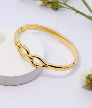 SOLID LOOK GOLD PLATED BRACELET